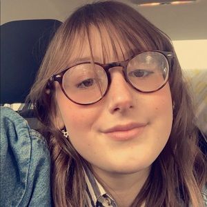 Meet your Posher, Louisa